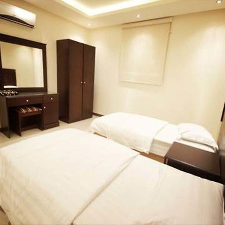 Refal Housing Ar Riyad Esterno foto
